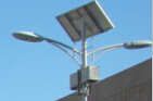 華可太陽(yáng)能路燈：鉛酸電池、鋰電池各有千秋