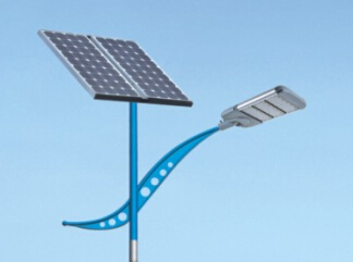 農村道路安裝太陽(yáng)能led路燈效率高、不用電費
