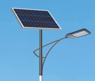 華可解析單臂太陽(yáng)能led路燈工作效率怎么樣？