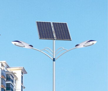 華可：市政太陽(yáng)能路燈配置鋰電池工作效率怎么樣？