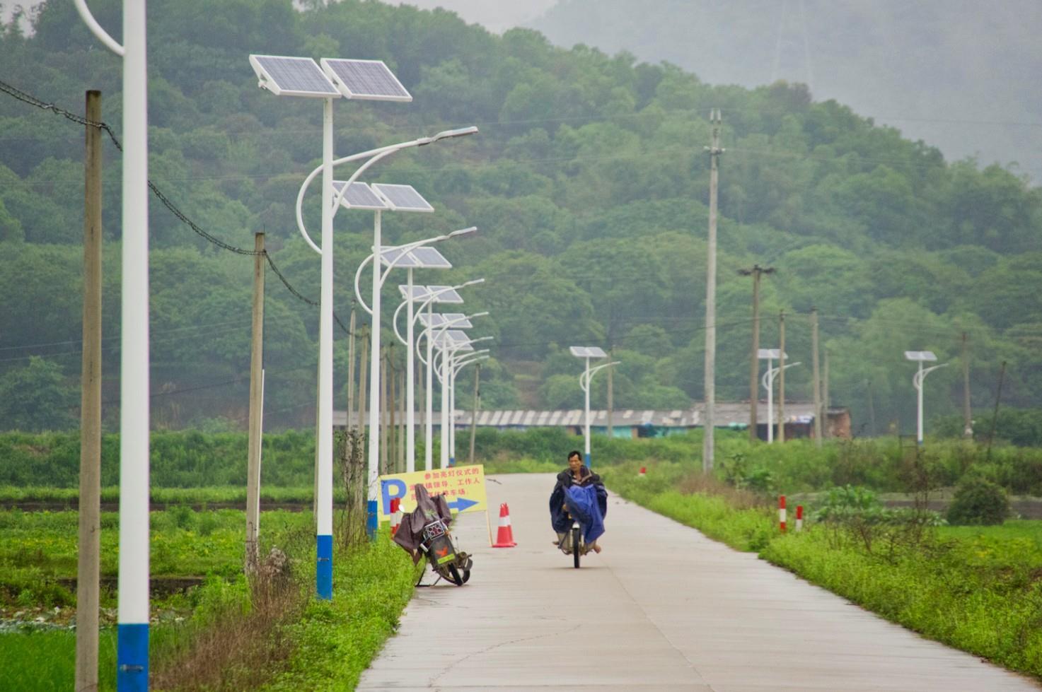 在大霧天氣，LED路燈如何保持穿透力？